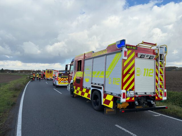 🚒 Einsatz Verkehrsunfall heute Mittag mit der @feuerwehr_richen dem Rettungsdienst, Notarzt und der Polizei auf der L3095 Richtung Altheim.

Dies war der erste Einsatz des neuen LF 10.

Einsatzbericht auf ffsemd.de

#grossumstadt #richen #altheimmünster
